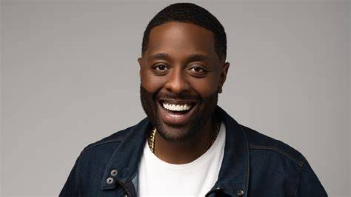 About &mdash; Matthew Robinson