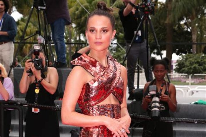 Alicia Vikander suffered 'extreme' miscarriage before baby