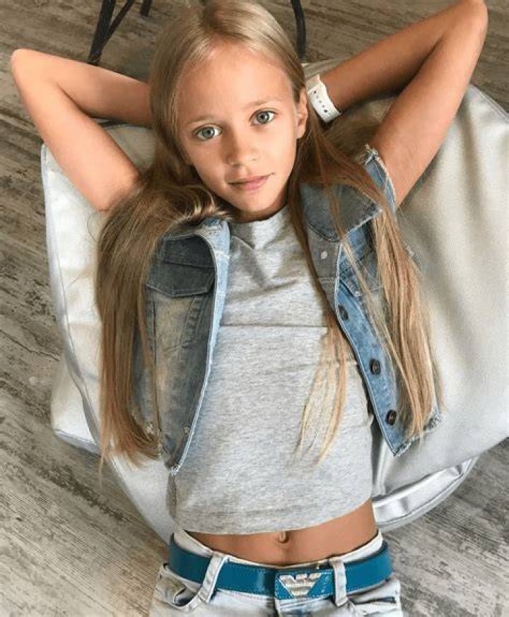 ALISA SAMSONOVA PRETEEN MODELS GALLERIES