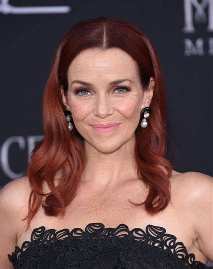 Annie Wersching Photos Hollywood Life