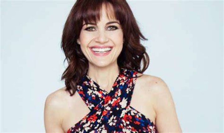 Carla Gugino Age, Net Worth, Height, Affair, Career, and More