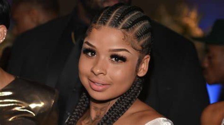Chrisean on live with her older sisters & niece/says her & blueface