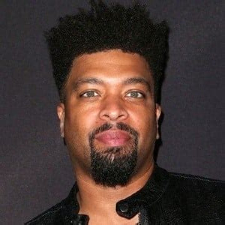 DeRay Davis Bio, Age, Net Worth, Height, Single, Nationality, Body