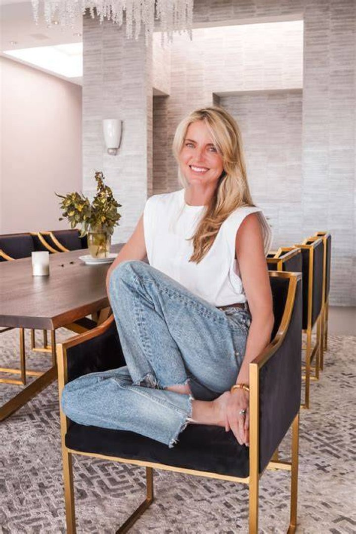 Discover The Untold Secrets Of Erin Busbee's Net Worth