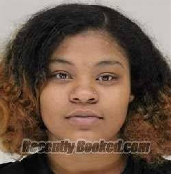 ESTRIDGE DEJANAE 12/01/2022 Dallas County Mugshots Zone
