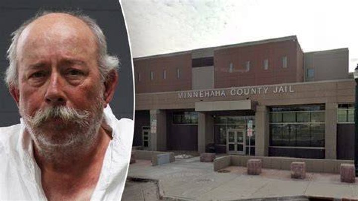 Former Boulder mayor charged with 9 counts, including felony vehicular