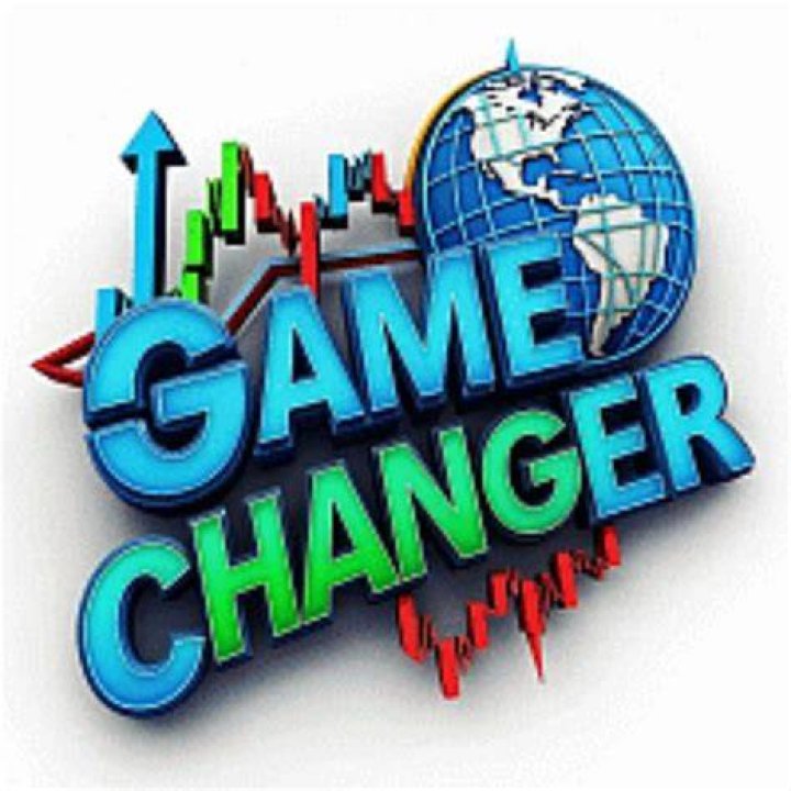 Game Changer గేమ్ ఛేంజర్ లీక్స్.. వైరల్ అవుతోన్న రామ్ చరణ్, కియారా