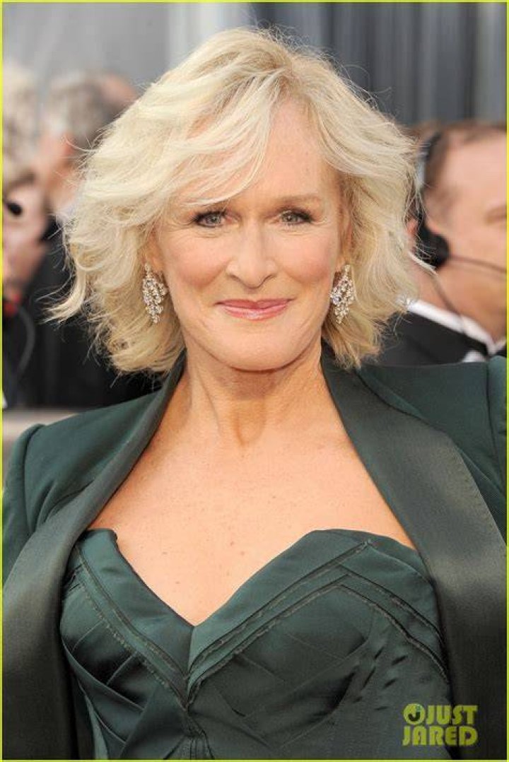 Glenn Close Hits the Red Carpet With Her Daughter Annie Picture Stars