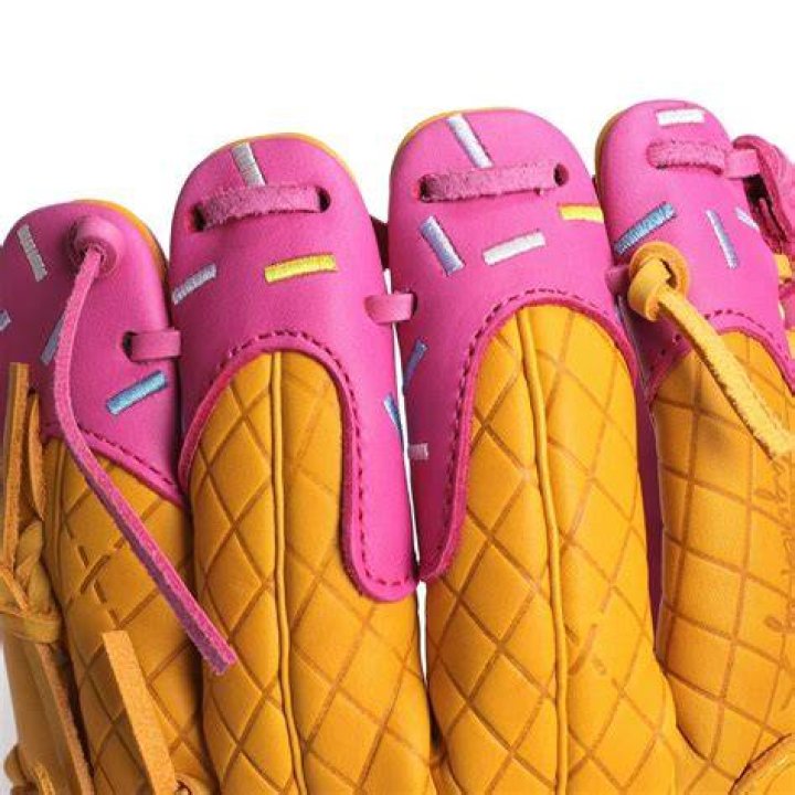 Ice Cream Glove Strawberry Absolutely Ridiculous Innovation For