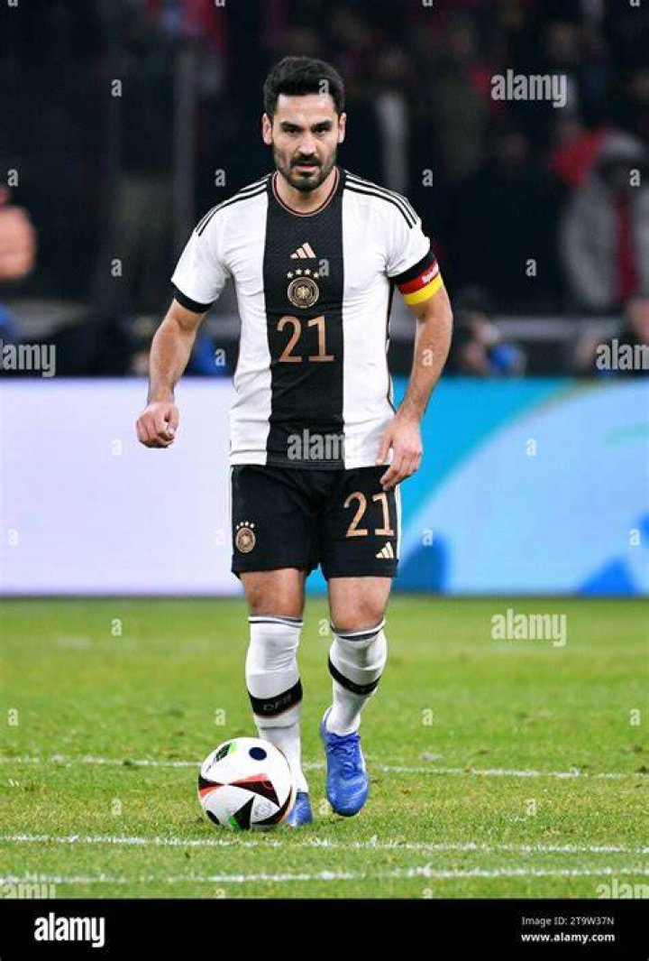 Ilkay Gndogan's Height And Football Prowess