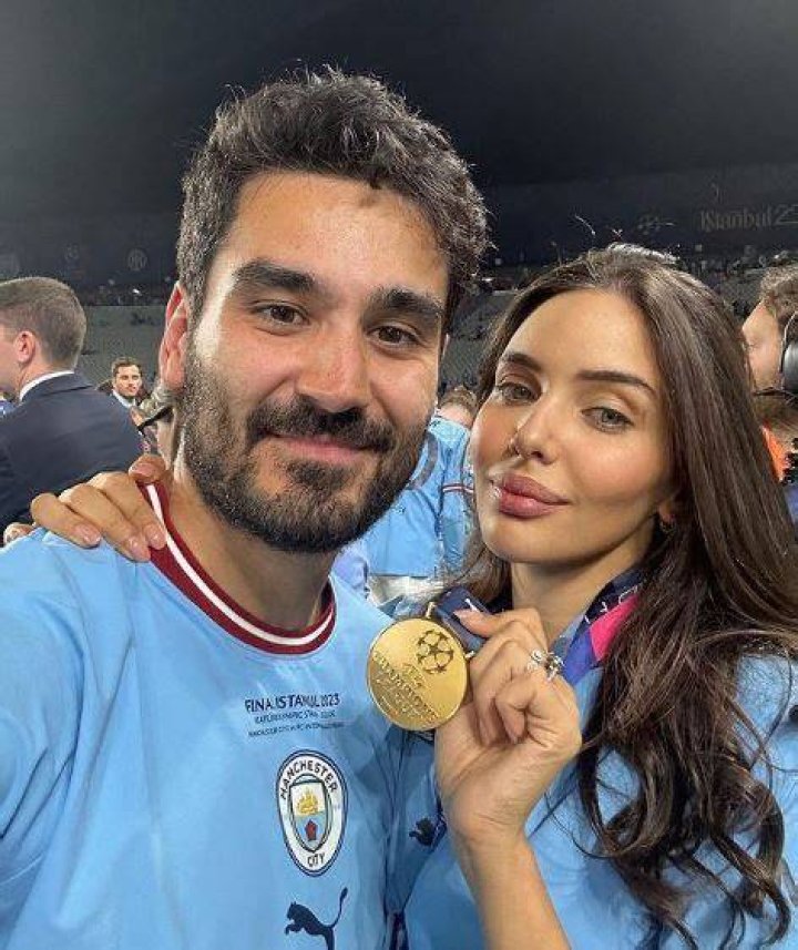 Ilkay Gundogan Age Height Wife Children Family Biography