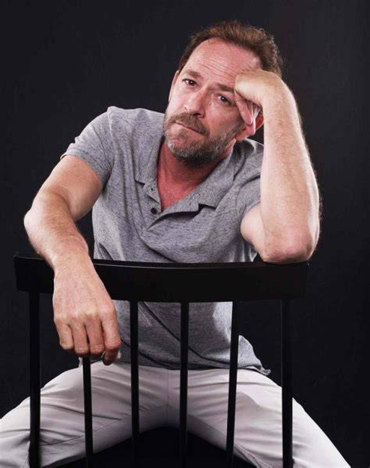 Inside Luke Perry's unusual love life as fiancee AND exwife were at