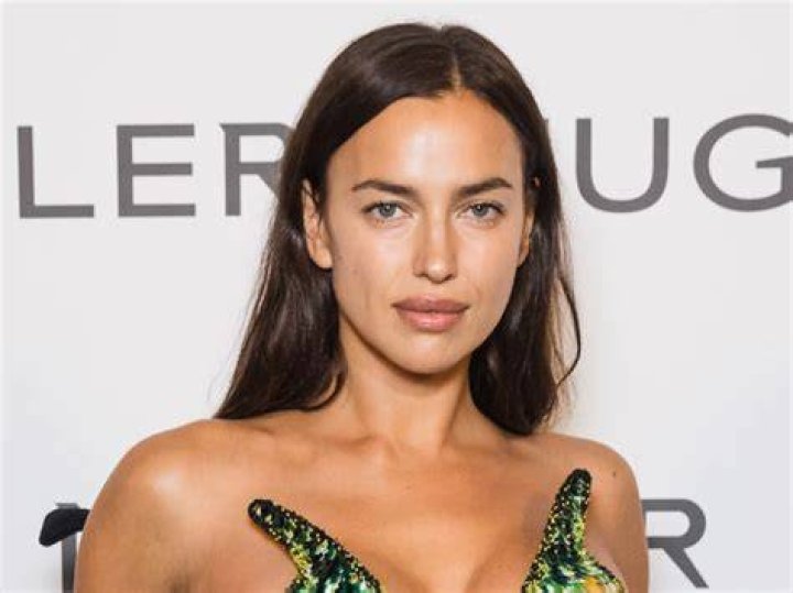 Irina Shayk Biography &bull; Russian Model Irina Valeryevna Shaykhlislamova