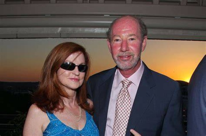 Is Maureen Dowd married? Who is her husband?