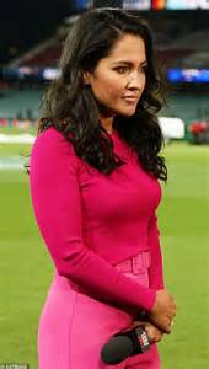 Is Mel McLaughlin Related to Gil Mclaughlin? Who are Mel McLaughlin and