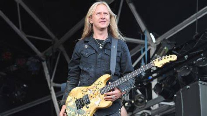 Jerry Cantrell's Enduring Love Journey