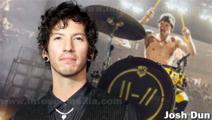 Josh Dun Net Worth 2022 Earning, Bio, Age, Height, Career