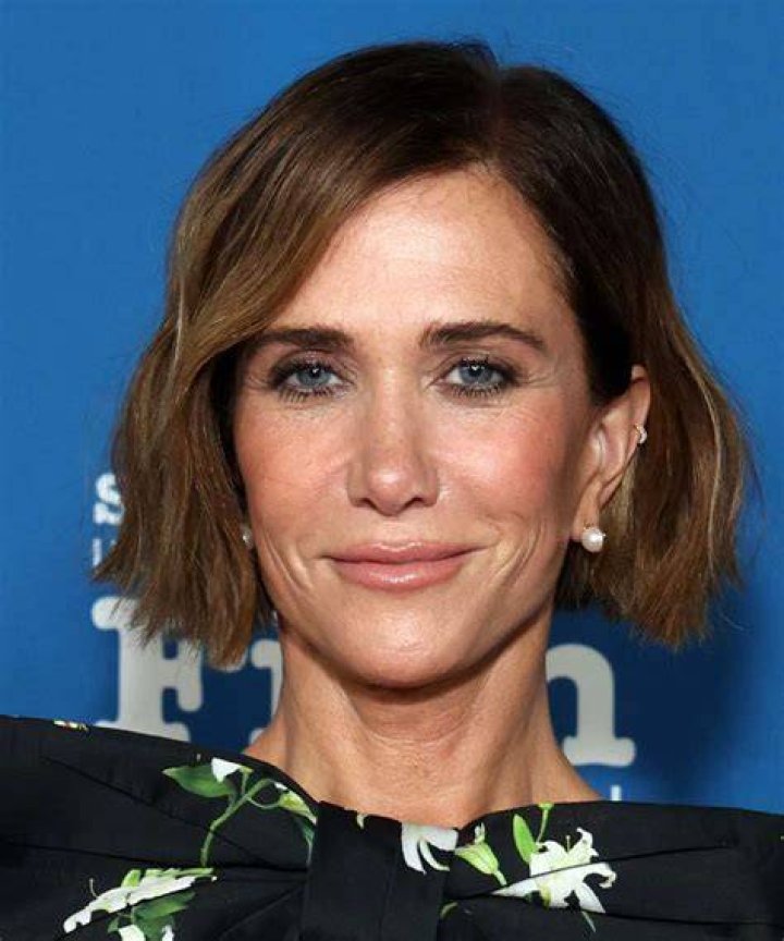 Kristen Wiig Opens up on Infertility Isolation for InStyle Magazine