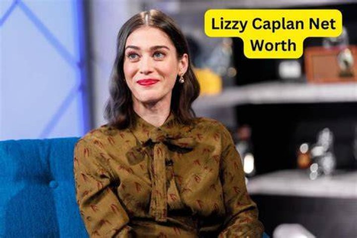 Lizzy Caplan Net Worth 2021, Age, Height, Weight, Bio, Family, Career