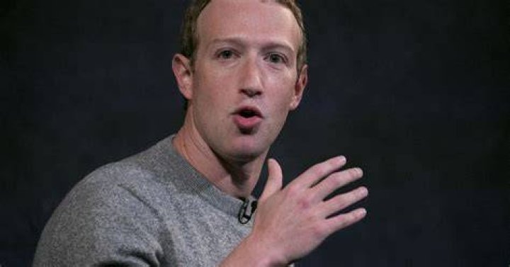 Mark Zuckerberg donates 100M more to help election offices