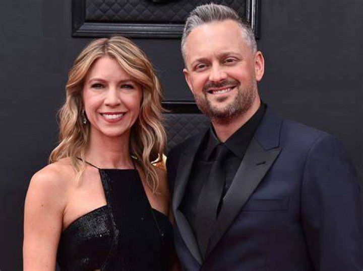 Nate Bargatze Wife All You Need To Know