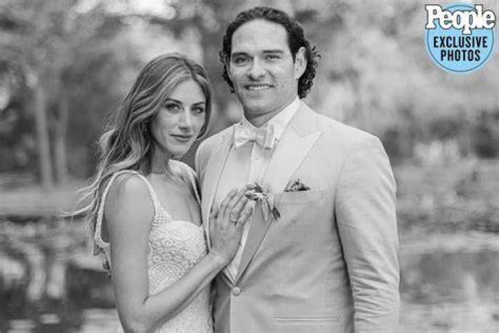 Perry Mattfeld Is Married! Here's How She Met Her Husband Creeto
