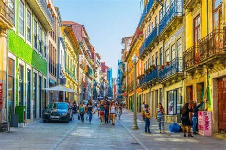 Rua das flores, porto hires stock photography and images Alamy