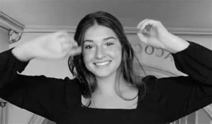 Sienna Marie James Bio, Age, Net Worth, Nationality, Facts