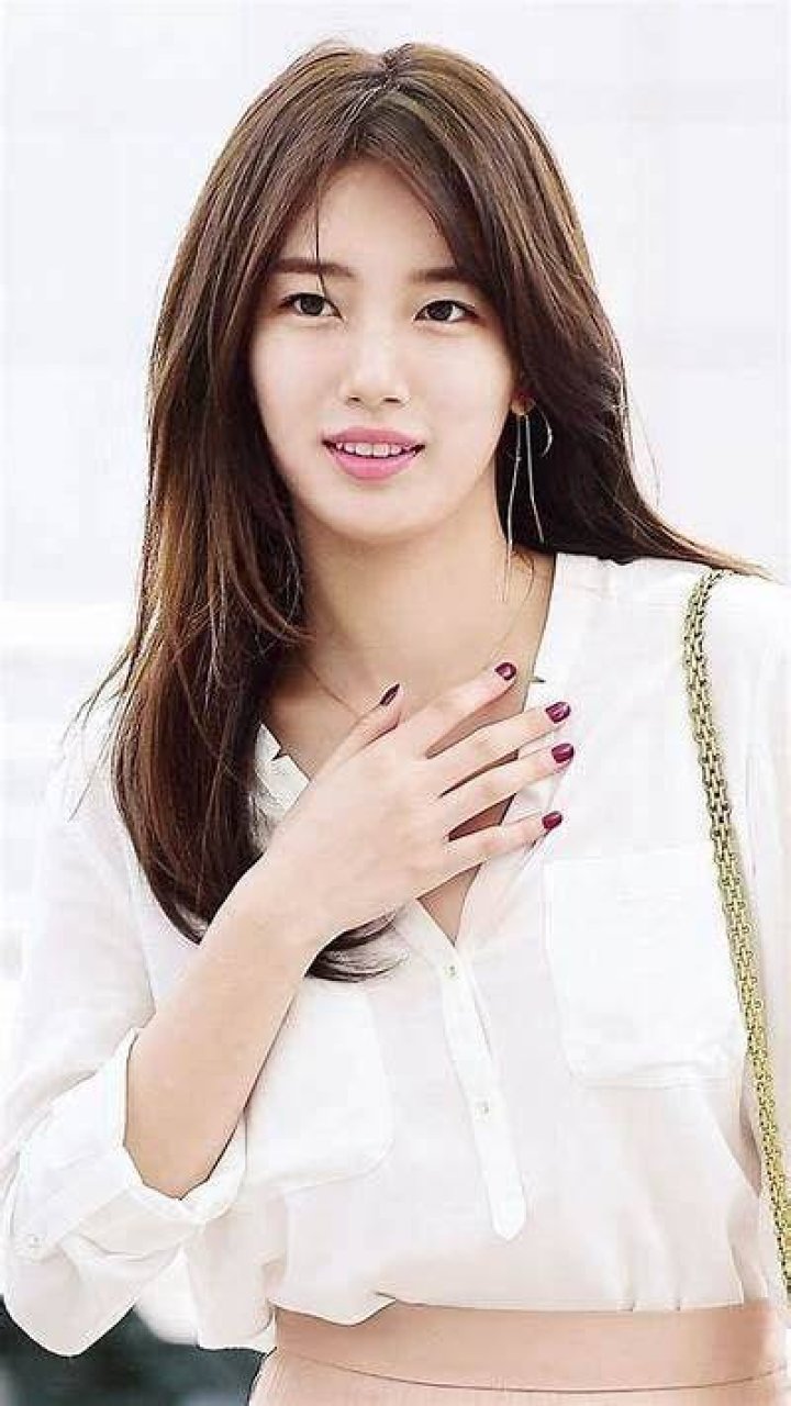 Suzy KoreanFashion Popular Korean Fashion in 2019 Suzy bae fashion