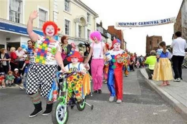 Thousands enjoy Newport Carnival Shropshire Star
