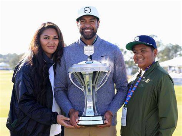 Unveiling Alayna Finau's Golfing Journey: Discoveries And Insights
