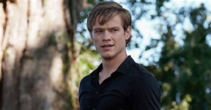 Who is MacGyver Star Lucas Till's Wife or Girlfriend?