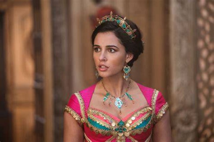 Who Plays Jasmine in the New Aladdin Movie? POPSUGAR Entertainment UK